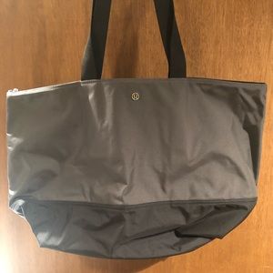 Lululemon Fundamental Tote Bag Gray/Black